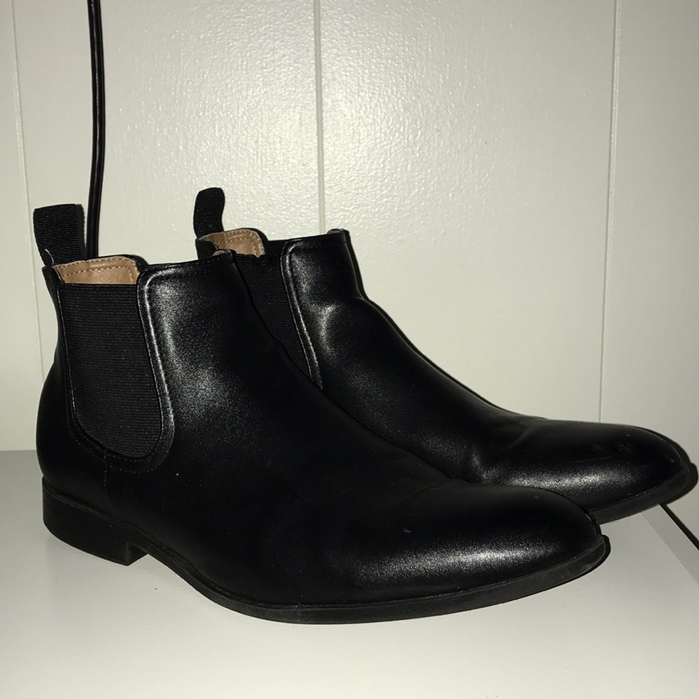 Chelsea boots